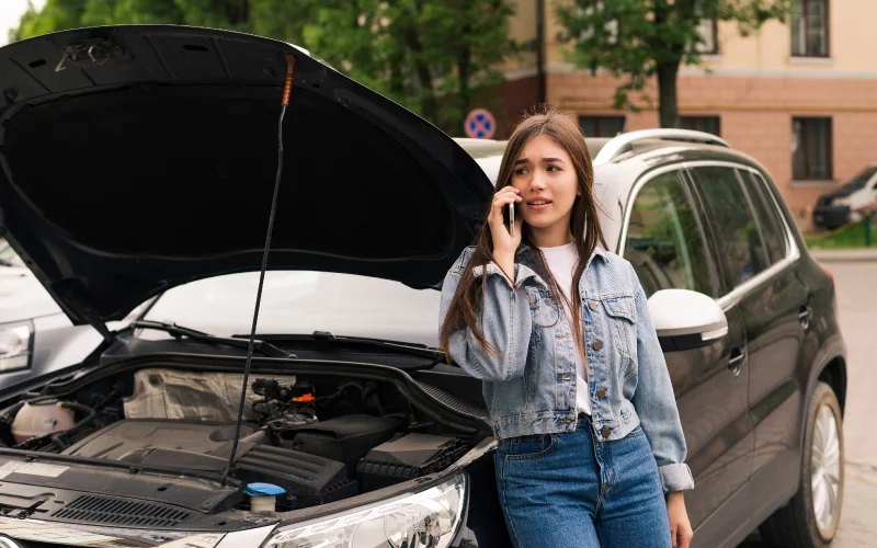 Grúas eficientes en Málaga: Llegada en menos de 30 min